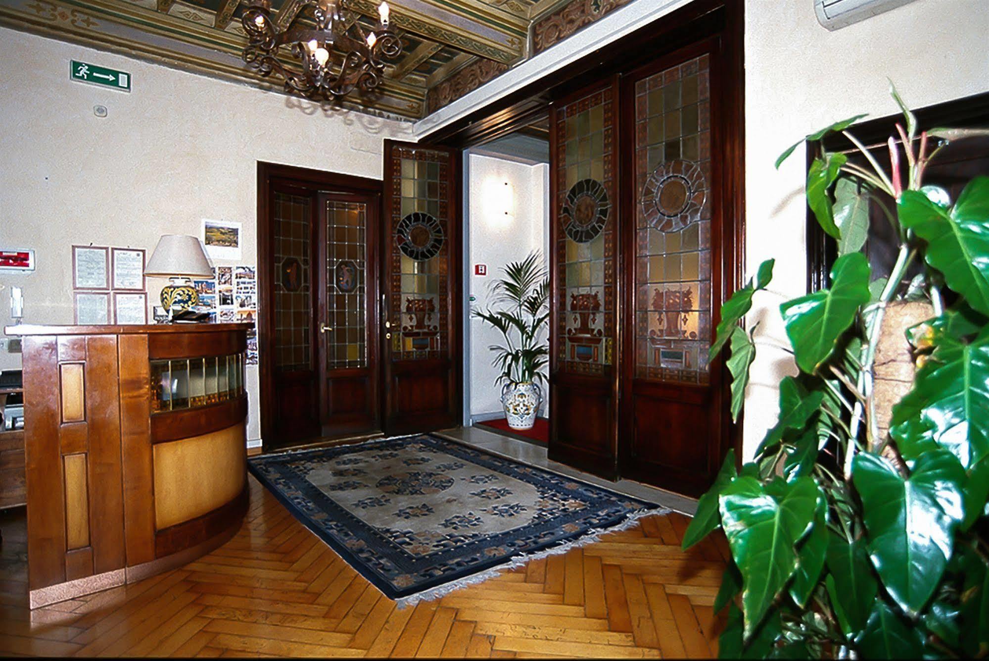 Hotel Accademia Florence Exterior photo
